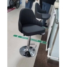 吧台椅（黑色皮面不锈钢底座）